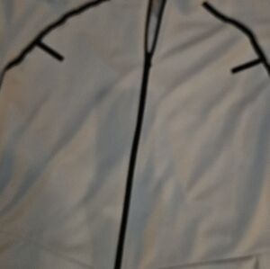 Mens New Balance Tenacity Training & Track Lightweight Gray Jacket. Size 2XL.